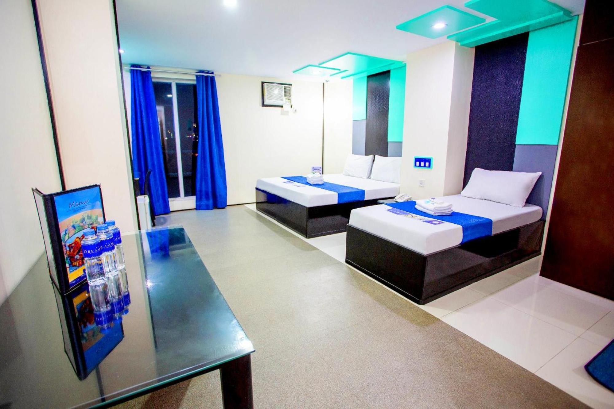 Hotel Dreamworld North Edsa Quezon City Exterior foto